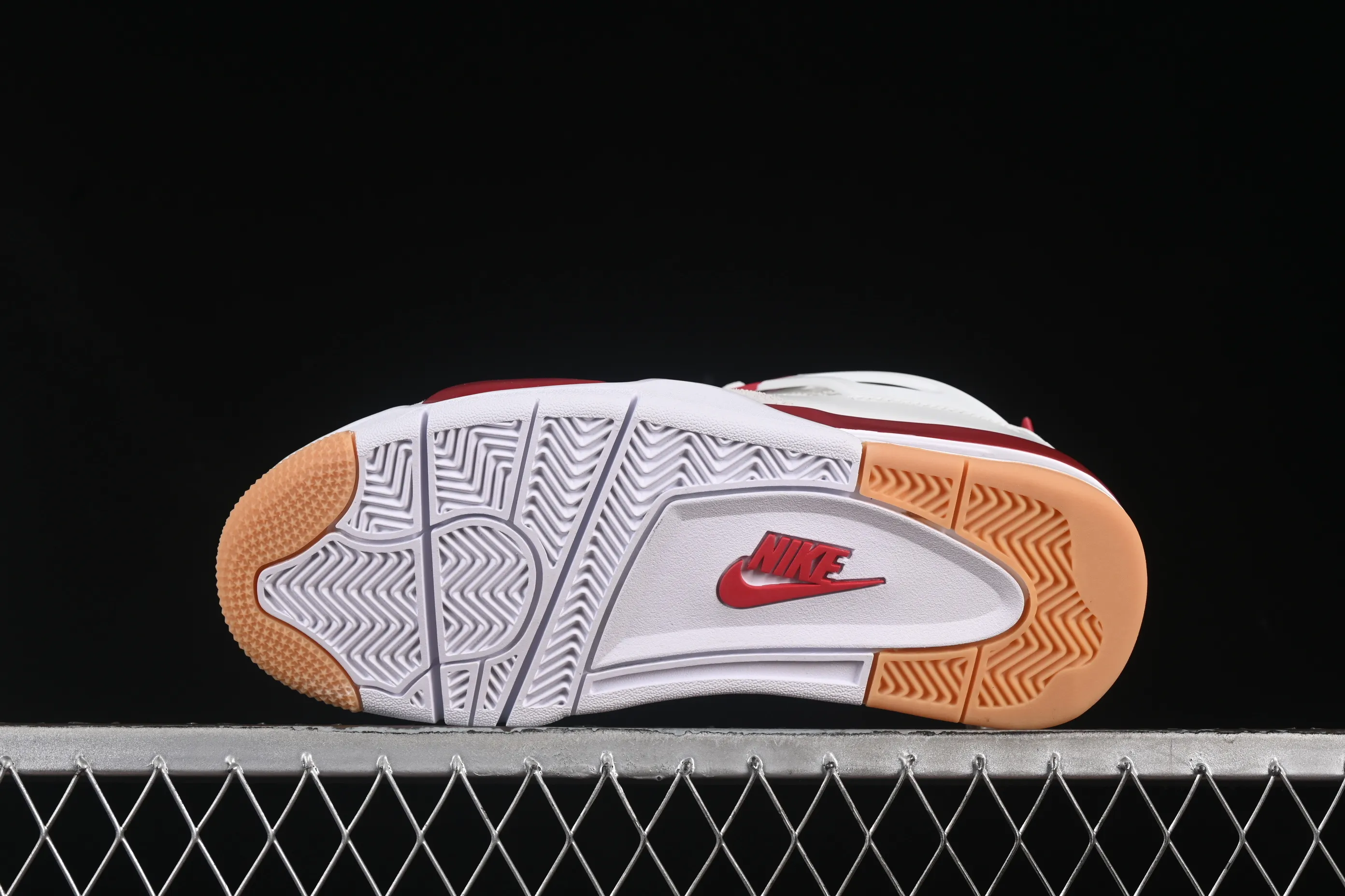 All categories Air Jordan Jordan series basketball shoes Air Jordan 4 OG version Nike SB x Air Jordan 4 OG "Varsity Red" AJ4 Joe 4 University Red DR5415-106